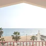 شقة Seaside Serenity: 1br With Breathtaking Ocean View *