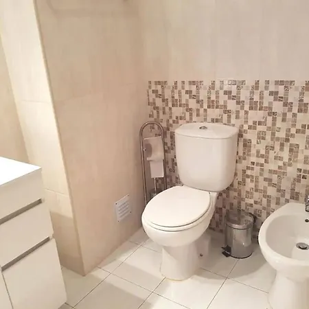 Apartamento Seaside Serenity: 1br With Breathtaking Ocean View